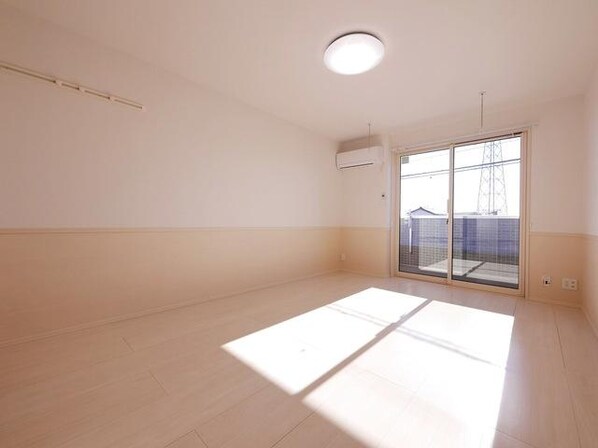 セジュールK(大瀬4)の物件内観写真